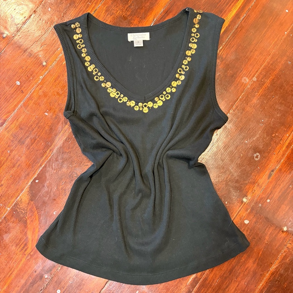 🐦‍🔥2 for $20🐦‍🔥 90’s Sleeveless Black Tank with Gold Embellished Neckline